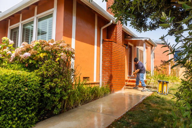 Best Pressure Washing Contractors  in Commerce, CA